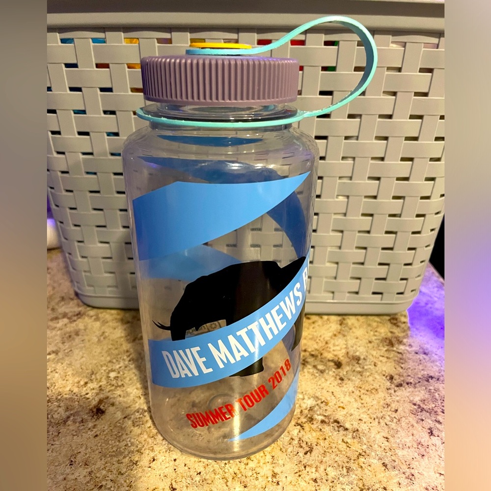 DMB Dave Matthews Band Summer Tour 2018 Rhino Water Bottle